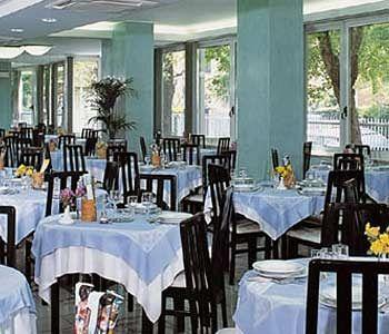 Hotel Ideal Bianchini Riccione Dış mekan fotoğraf