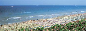 Hotel Ideal Bianchini Riccione Dış mekan fotoğraf